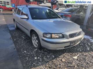 Volvo V70,   (VOLVO|9208101)
