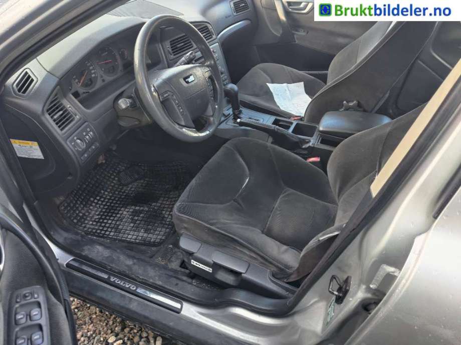 Volvo V70 2000-2004 (Type II, Fase 1) , Motorkode: D5244T, Girkassekode: 