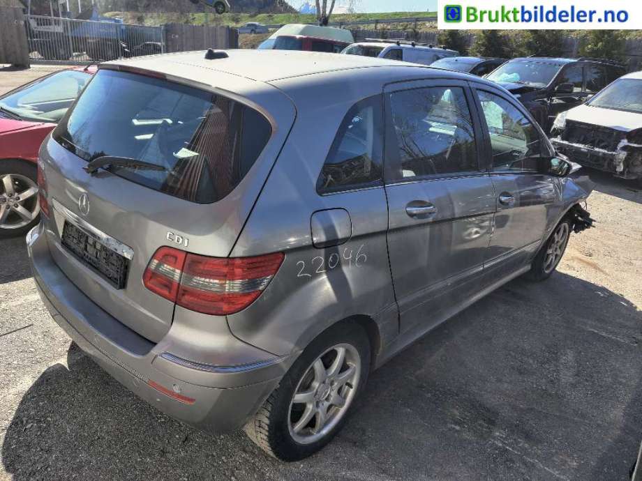 Mercedes B-Klasse 2005-2008 (Fase 1) (W245) (W245), Motorkode: OM640.940, Girkassekode: 722.800