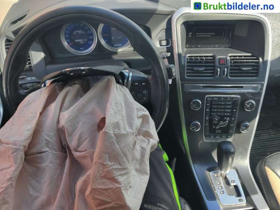 Volvo XC60 2008-2013 (Type I, Fase 1) , Motorkode: D5244T16, Girkassekode: 