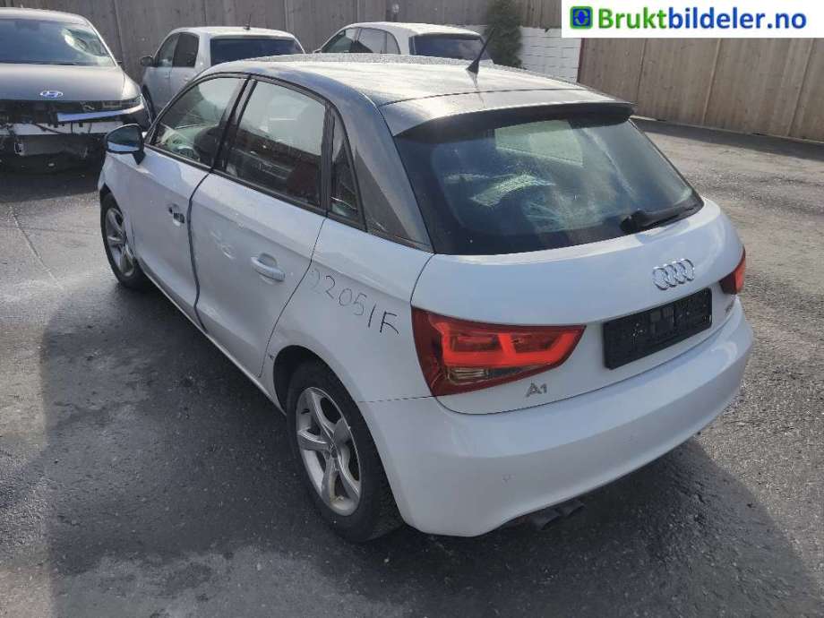 Audi A1 2010-2014 (Type I, Fase 1) , Motorkode: CAXA, Girkassekode: NQL