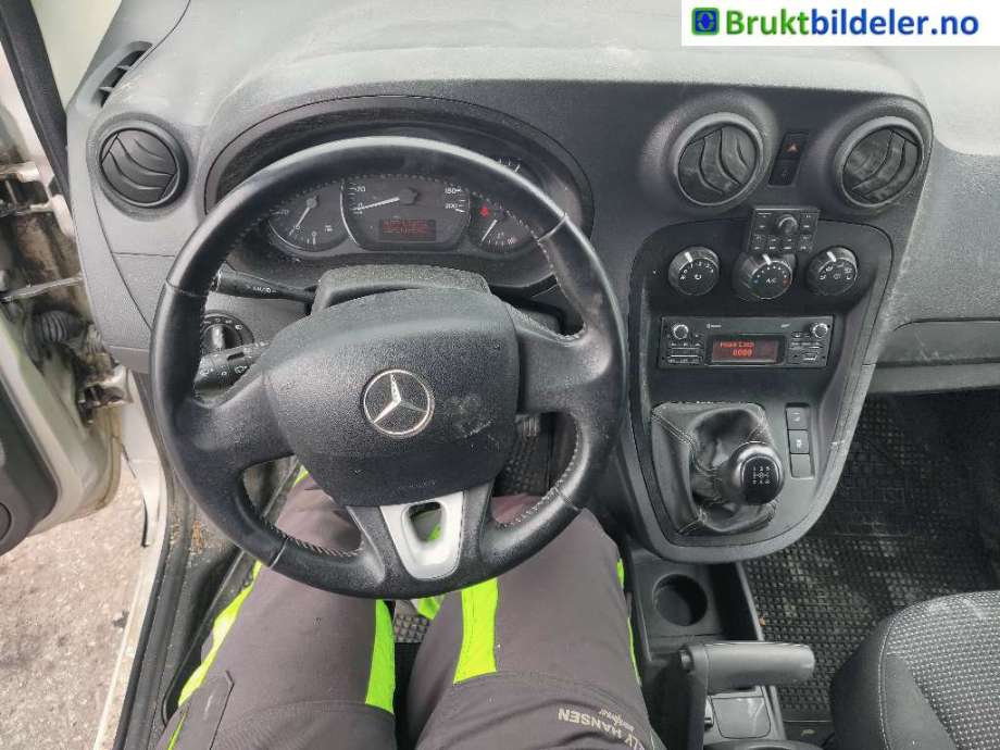 Mercedes Citan 2012-2021 (W415) (W415), Motorkode: OM607.951, Girkassekode: 
