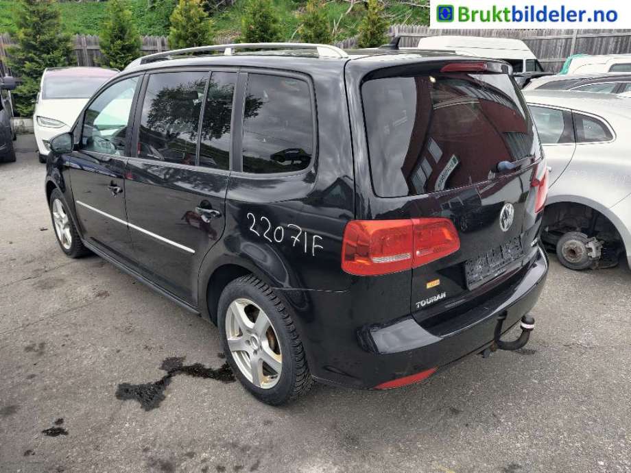 VW Touran 2010-2015 (Type I, Fase 3) , Motorkode: CFHC, Girkassekode: PPY