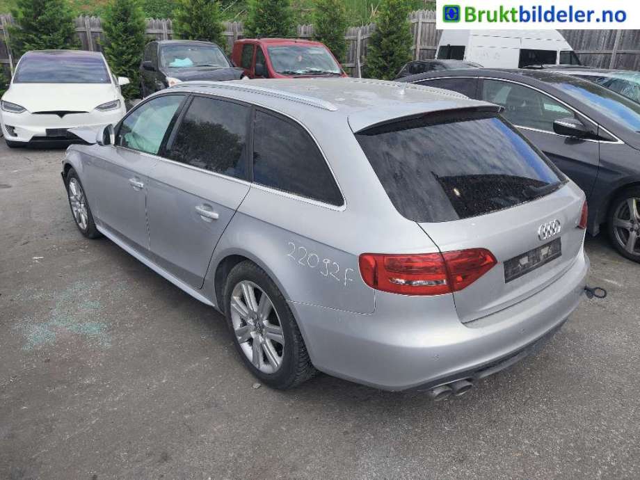 Audi A4 2007-2014 (Type IV) (B8) (B8), Motorkode: CAHA, Girkassekode: KXM