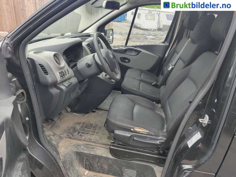 Renault Trafic 2014-->> , Motorkode: R9M (452);R9M-450, Girkassekode: PF6 (050) - C151196