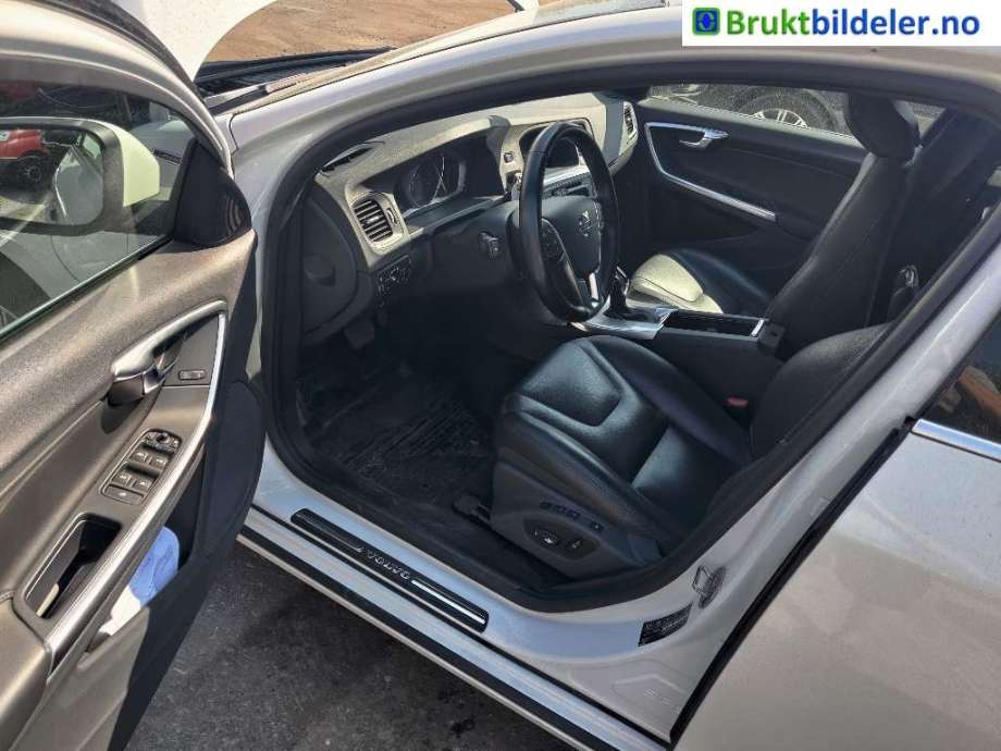 Volvo V60/V60 CC 2013-2018 (Type I, Fase 2) , Motorkode: D5244T20, Girkassekode: TF-80SD