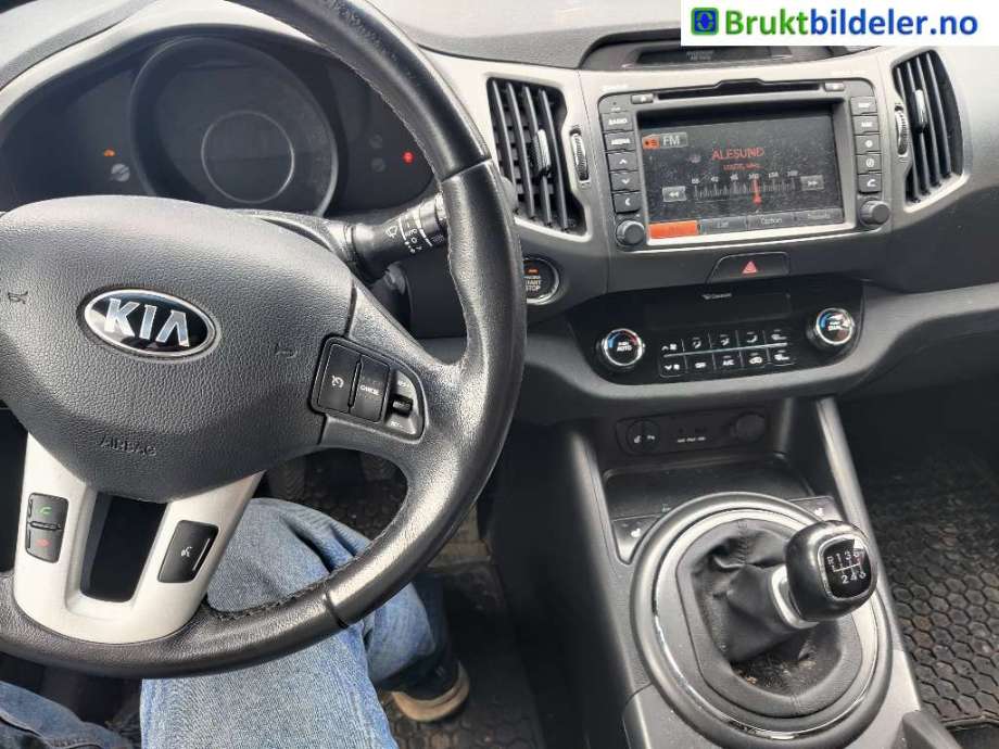 Kia Sportage 2010-2016 (Type III) , Motorkode: D4FD, Girkassekode: 