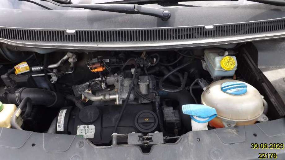 VW Transporter / Caravelle 2003-2009 (Fase 1) (T5) (T5), Motorkode: BRS, Girkassekode: