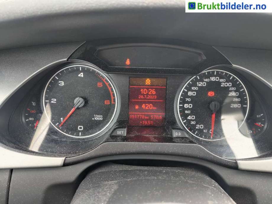 Audi A4 2007-2014 (Type IV) (B8) (B8), Motorkode: CAGA, Girkassekode: JJG