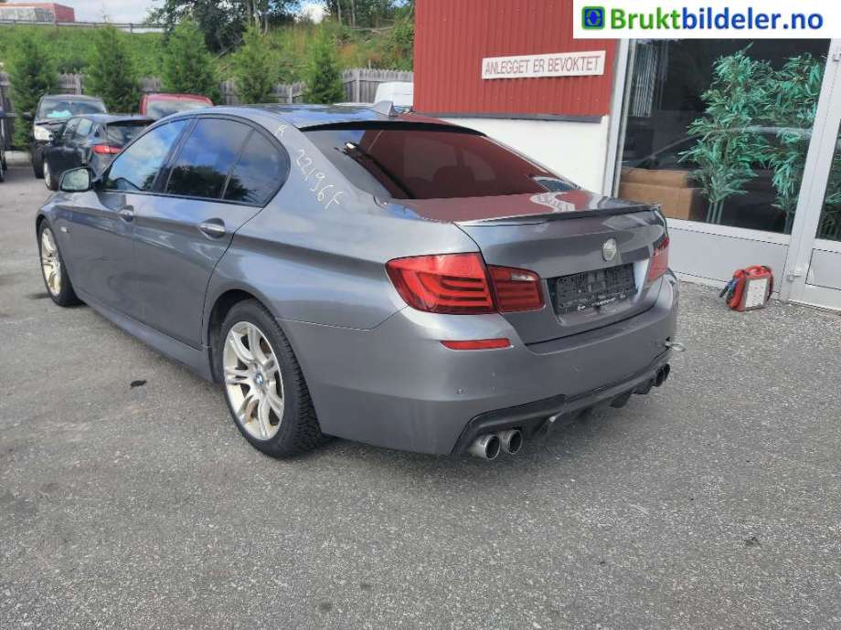 BMW 5-Serie 2010-2017 (F10/F11) (F10/F11), Motorkode: N55-B30A, Girkassekode: GA8HP45Z - 4WD