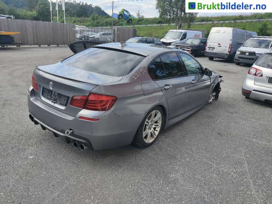 BMW 5-Serie 2010-2017 (F10/F11) (F10/F11), Motorkode: N55-B30A, Girkassekode: GA8HP45Z - 4WD