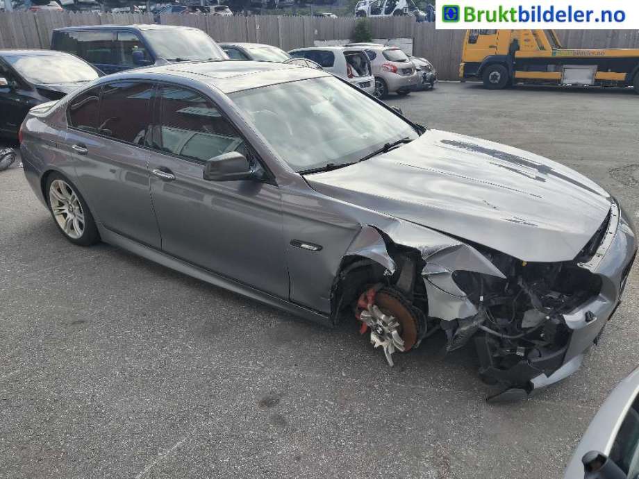 BMW 5-Serie 2010-2017 (F10/F11) (F10/F11), Motorkode: N55-B30A, Girkassekode: GA8HP45Z - 4WD
