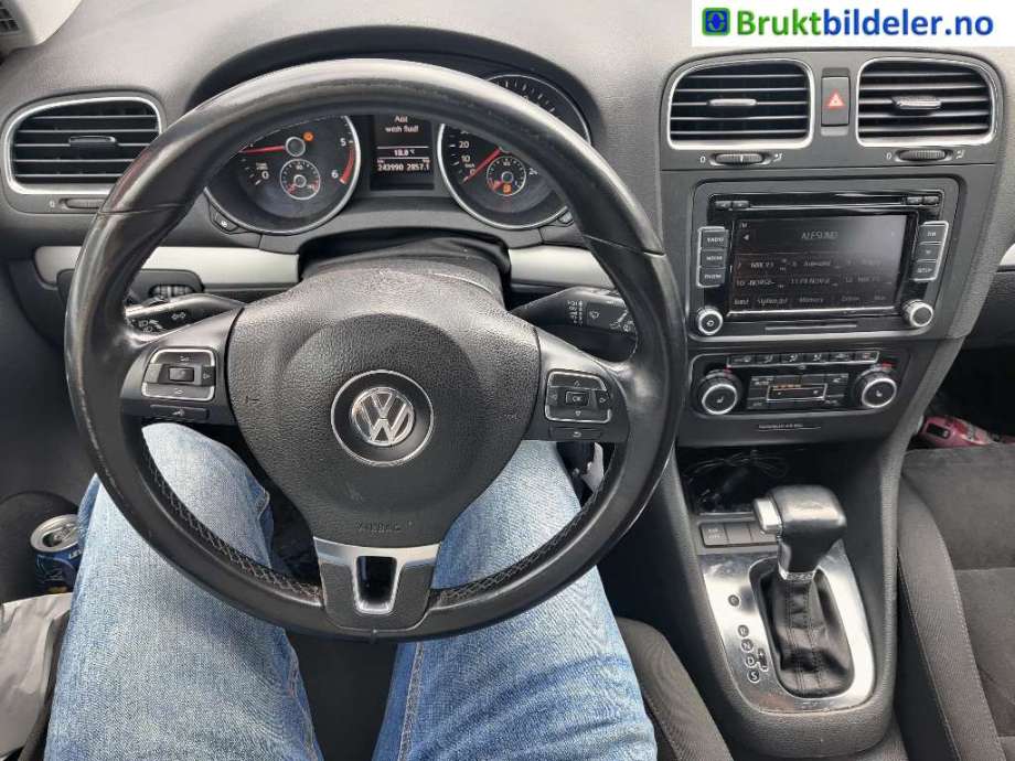 VW Golf VI 2008-2012 , Motorkode: CBDC, Girkassekode: LQV