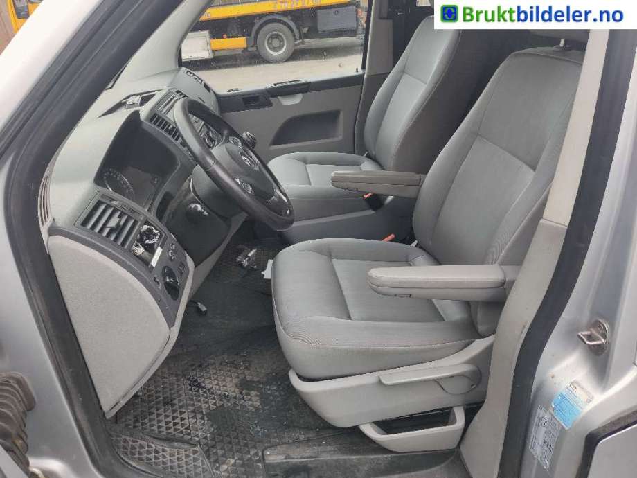 VW Transporter / Caravelle 2009-2015 (Fase 2) (T5) (T5), Motorkode: CAAC;CCHA, Girkassekode: PAW