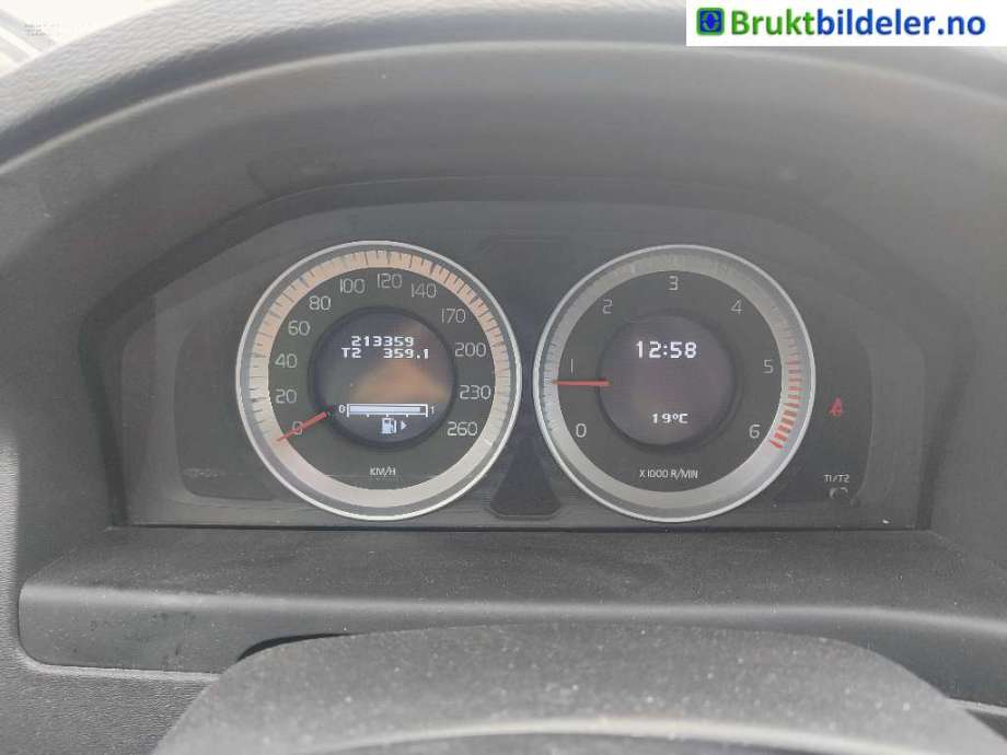 Volvo V70 2007-2013 (Type III, Fase 1) , Motorkode: D5204T2, Girkassekode: M66