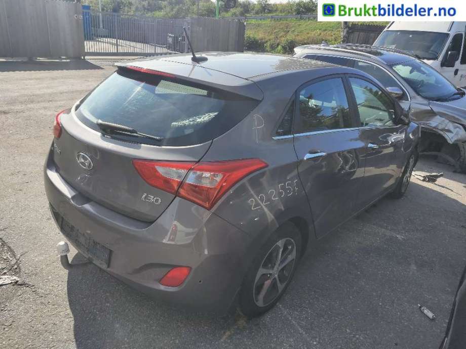 Hyundai i30 2012-2017 (Type II) , Motorkode: D4FB, Girkassekode: 