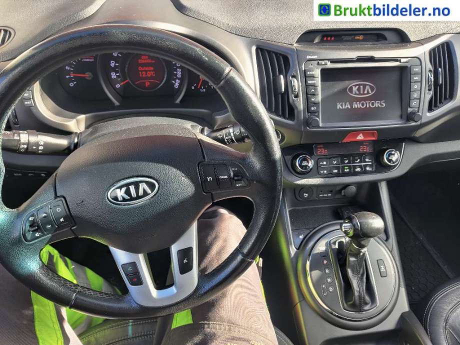 Kia Sportage 2010-2016 (Type III) , Motorkode: D4HA, Girkassekode: 