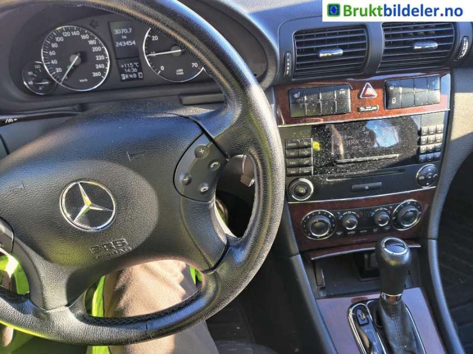 Mercedes C-Klasse 2004-2007 (Fase 2) (W203) (W203), Motorkode: M271.946, Girkassekode:
