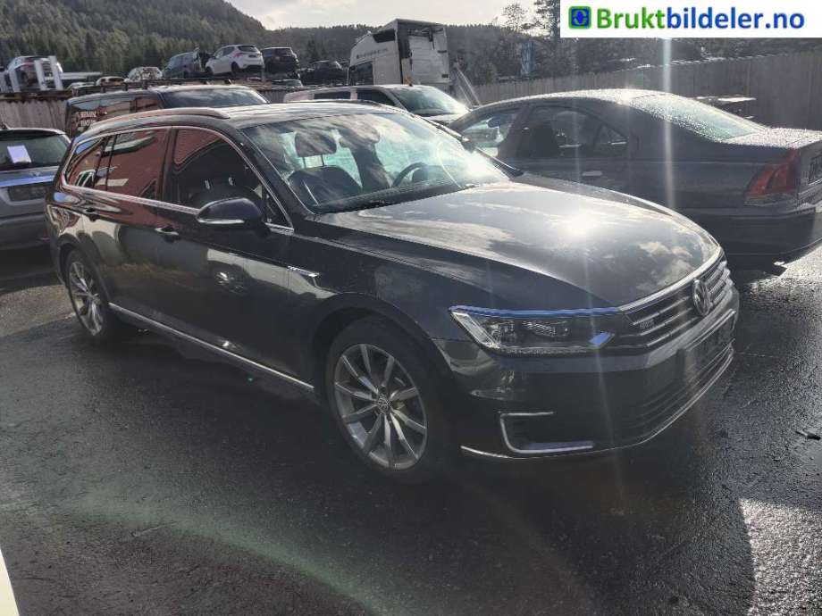 VW Passat 2015-2019 (Fase 1) (B8) (B8), Motorkode: CUKC, Girkassekode: SCB