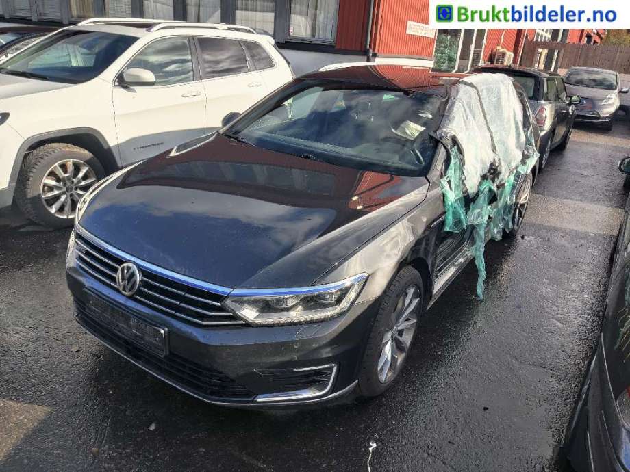 VW Passat 2015-2019 (Fase 1) (B8) (B8), Motorkode: CUKC, Girkassekode: SCB