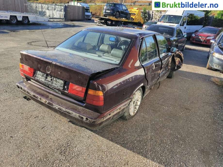BMW 5-Serie 1988-1996 (E34) (E34), Motorkode: M30-B34, Girkassekode: