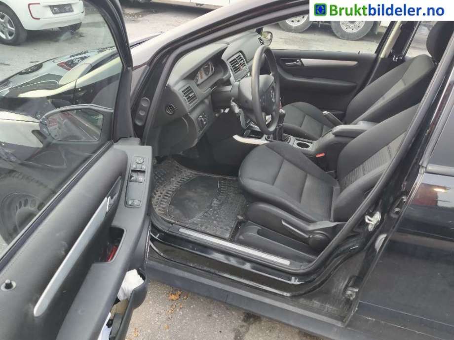 Mercedes B-Klasse 2008-2011 (Fase 2) (W245) (W245), Motorkode: OM640.940, Girkassekode: 