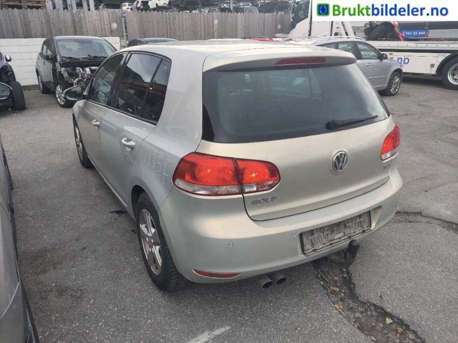 VW Golf VI 2008-2012 , Motorkode: CBDC, Girkassekode: LLL