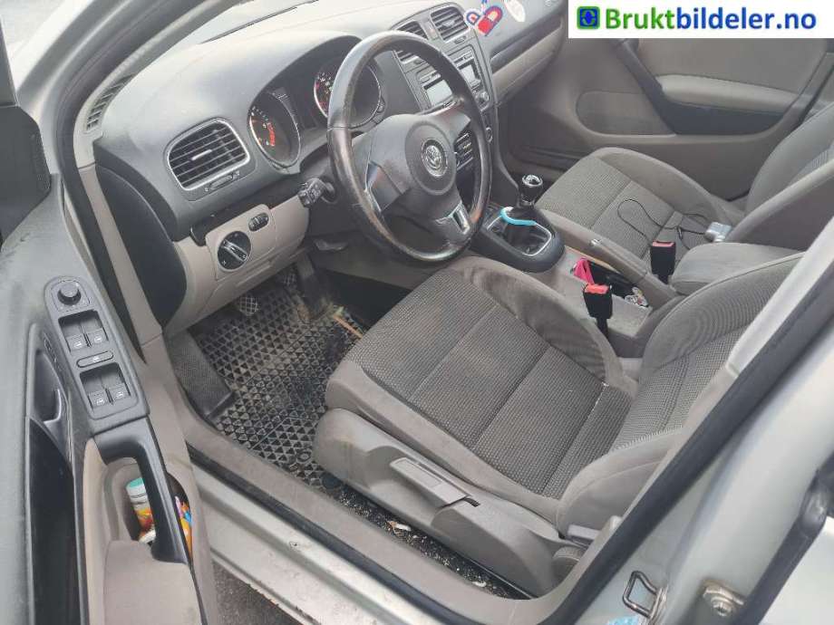 VW Golf VI 2008-2012 , Motorkode: CBDC, Girkassekode: LLL