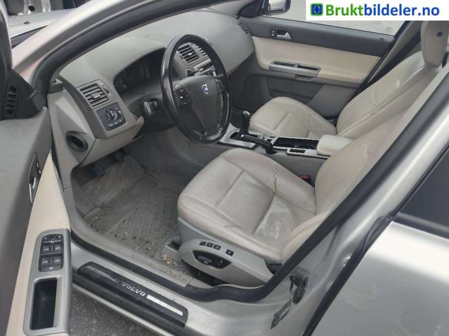Volvo V50 2007-2012 (Fase 2) , Motorkode: D4164T, Girkassekode: 