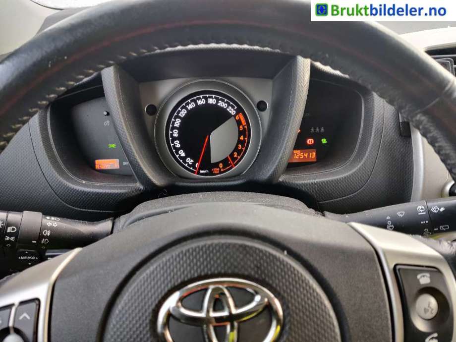 Toyota Urban Cruiser 2009-2014 , Motorkode: 1ND-TV, Girkassekode: 