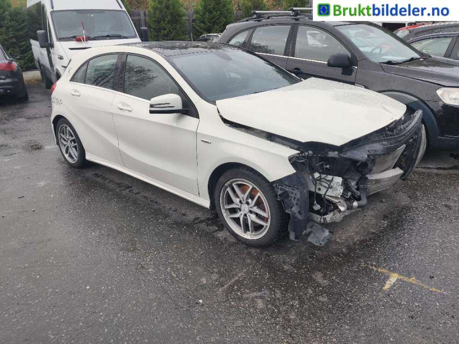 Mercedes A-Klasse 2012-2018 (W176) (W176), Motorkode: M270.920, Girkassekode: 