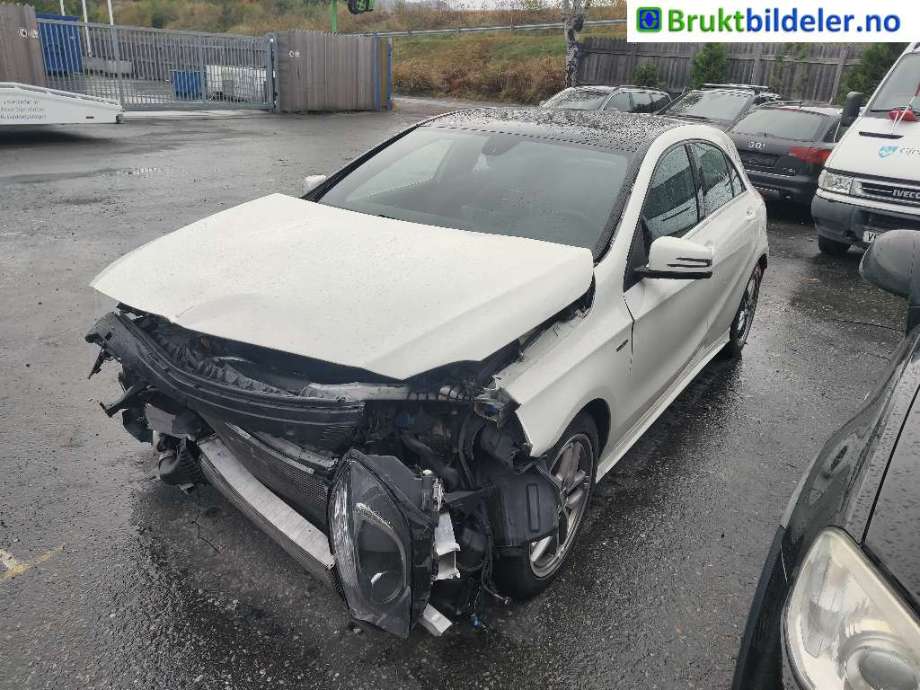 Mercedes A-Klasse 2012-2018 (W176) (W176), Motorkode: M270.920, Girkassekode: 