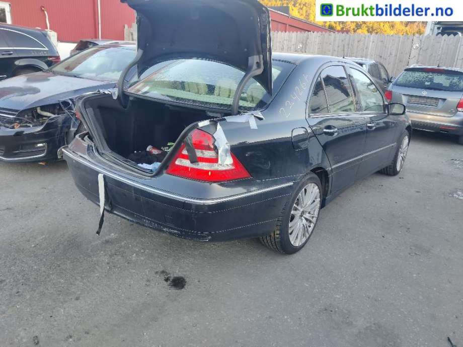 Mercedes C-Klasse 2004-2007 (Fase 2) (W203) (W203), Motorkode: M271.946, Girkassekode: 