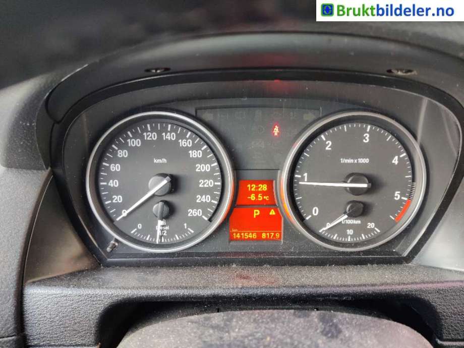 BMW X1 2009-2015 (E84) (E84), Motorkode: N47-D20C, Girkassekode: GA6HP19Z - 4-wheel