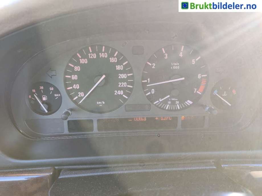 BMW 5-Serie 1996-2003 (E39) (E39), Motorkode: M52-TUB25, Girkassekode: 
