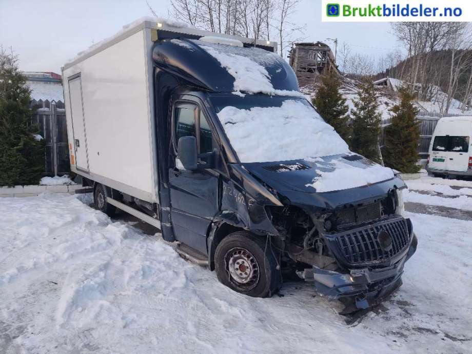 Mercedes Sprinter 2013-2018 (Fase 2) (906) (906), Motorkode: OM642.896, Girkassekode: 722.902