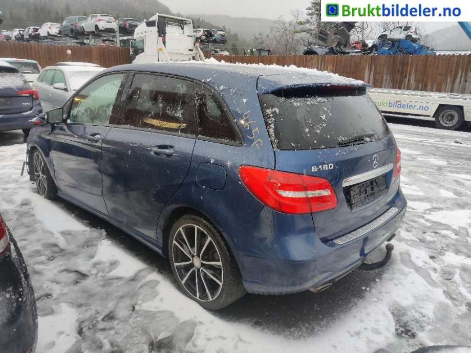 Mercedes B-Klasse 2011-2018 (W246) (W246), Motorkode: M270.910, Girkassekode: 724.002