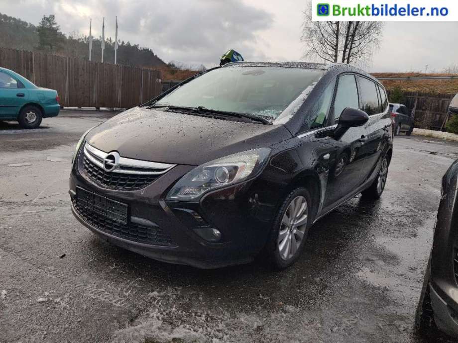 Opel Zafira Tourer 2012-2018 , Motorkode: A20DT, Girkassekode: 