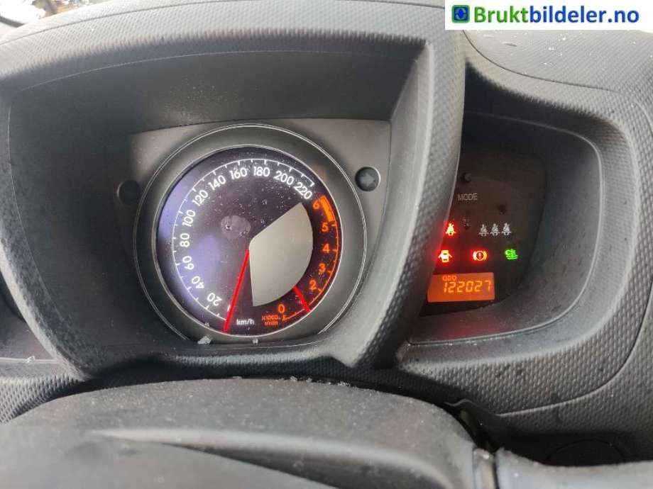 Toyota Urban Cruiser 2009-2014 , Motorkode: 1ND-TV, Girkassekode: 