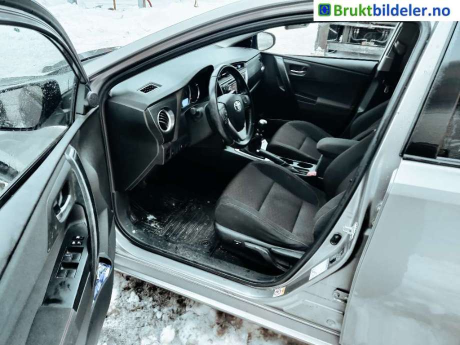Toyota Auris 2013-2015 (Type II, Fase 1) , Motorkode: 1NR-FE, Girkassekode: 
