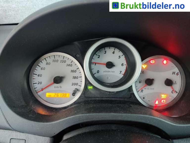 Toyota RAV4 2000-2006 (Type II) , Motorkode: 1CD-FTV, Girkassekode: 