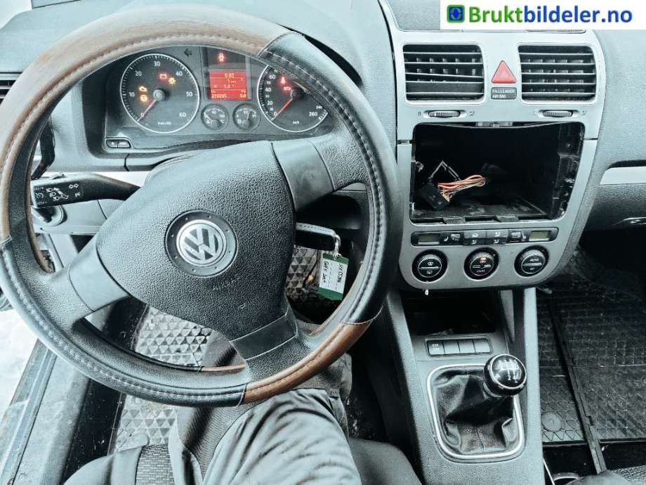 VW Golf V, Combi 2003-2008 , Motorkode: BLS, Girkassekode: JCR