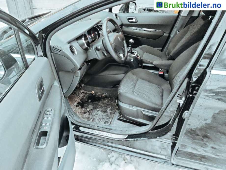 Peugeot 5008 2010-2017 (Type I) , Motorkode: 9HZ, Girkassekode: 
