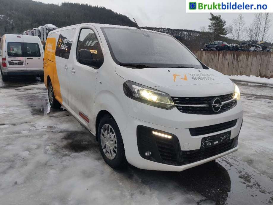 Opel Vivaro C 2020-->> , Motorkode: DW10FDDU UE642L, Girkassekode: 6 SST