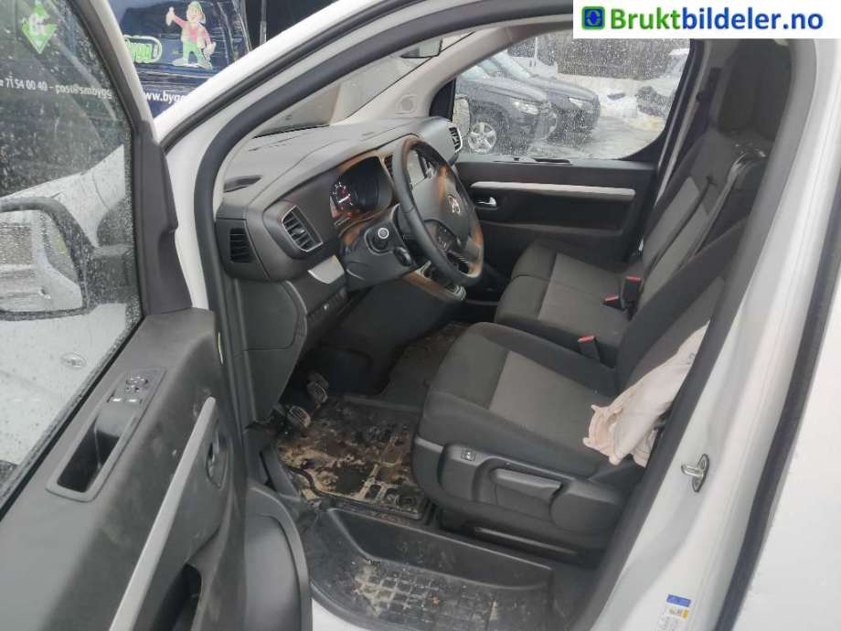 Opel Vivaro C 2020-->> , Motorkode: DW10FDDU UE642L, Girkassekode: 6 SST