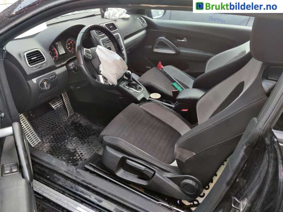 VW Scirocco 2008-2013 , Motorkode: CAVD;CTHD, Girkassekode: MGM