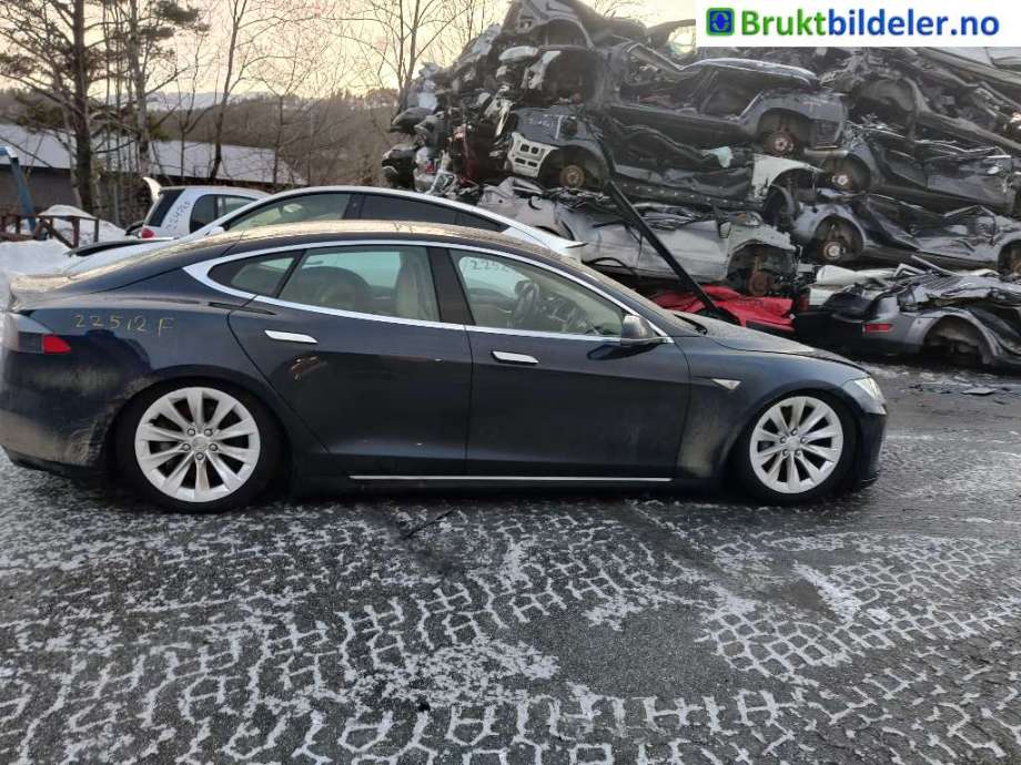Tesla Model S 2013-2016 (Fase 1) , Motorkode: L1S, Girkassekode: 
