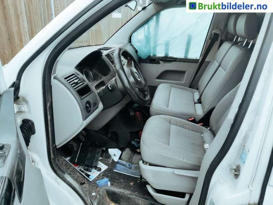 VW Transporter / Caravelle 2009-2015 (Fase 2) (T5) (T5), Motorkode: CAAC;CCHA, Girkassekode: 