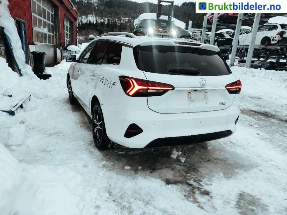 MG MG5 2022-->> , Motorkode: , Girkassekode: 