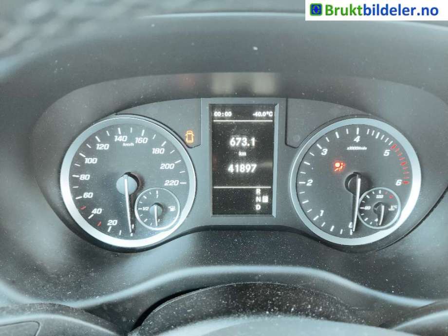 Mercedes Vito 2014-->> (W447) (W447), Motorkode: OM654.920, Girkassekode: 725.055
